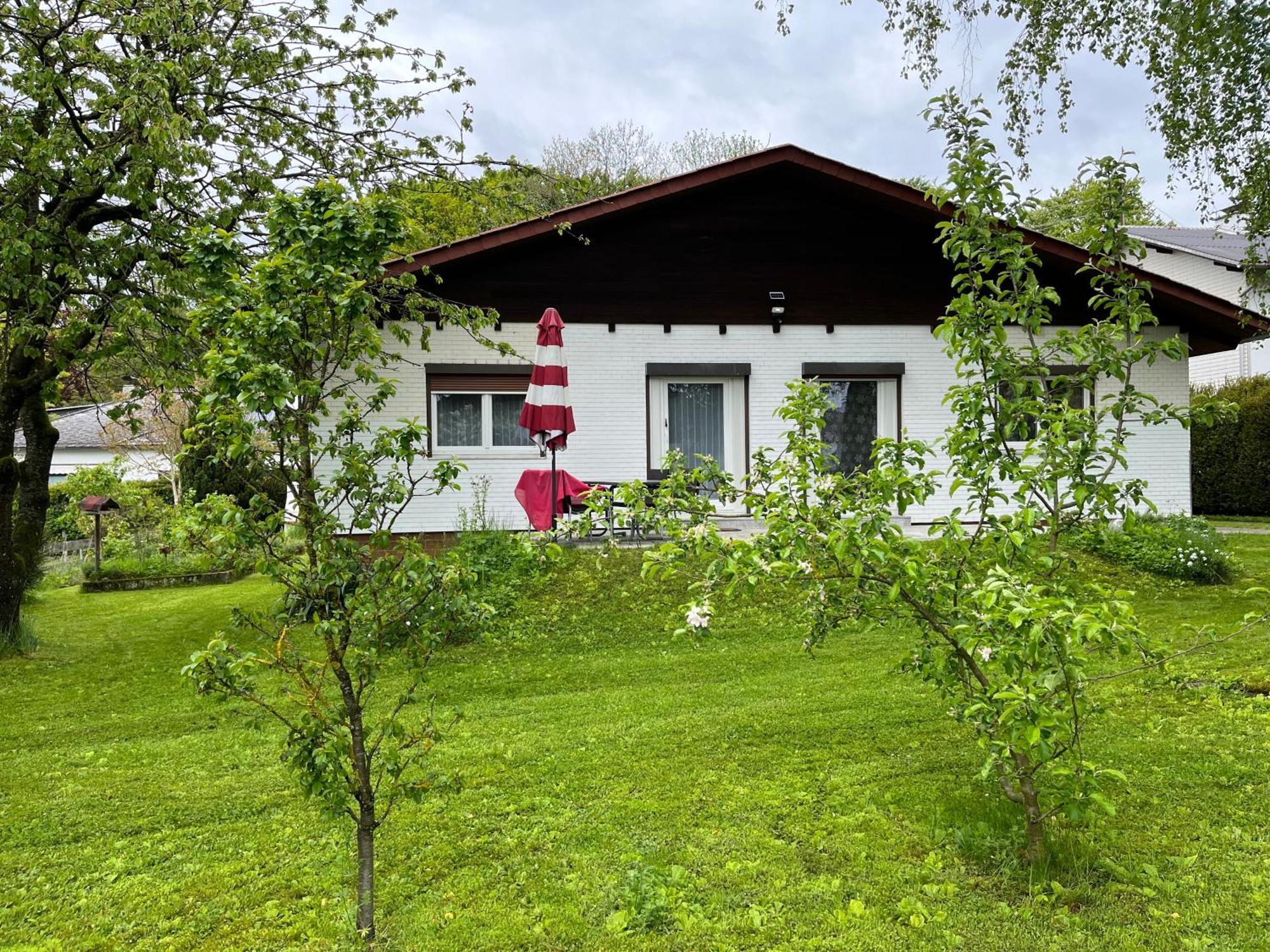 Ferienwohnungen Zum Attersee Lenzing Esterno foto