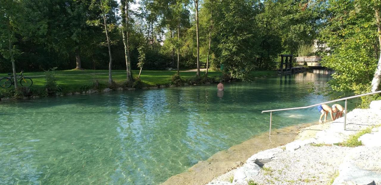 Ferienwohnungen Zum Attersee Lenzing Esterno foto